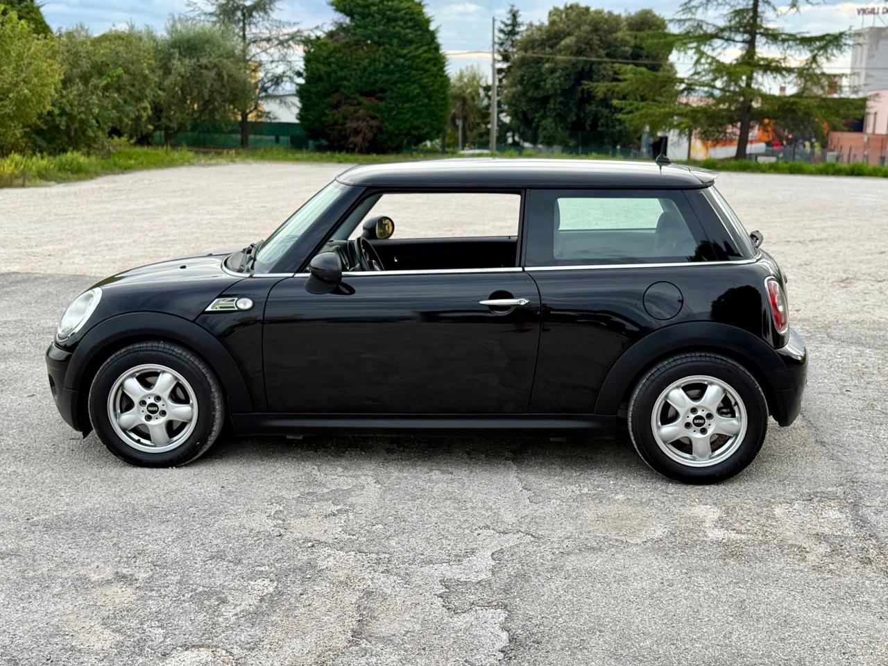 Mini Cooper one 1.4 GPL neopatentati ok