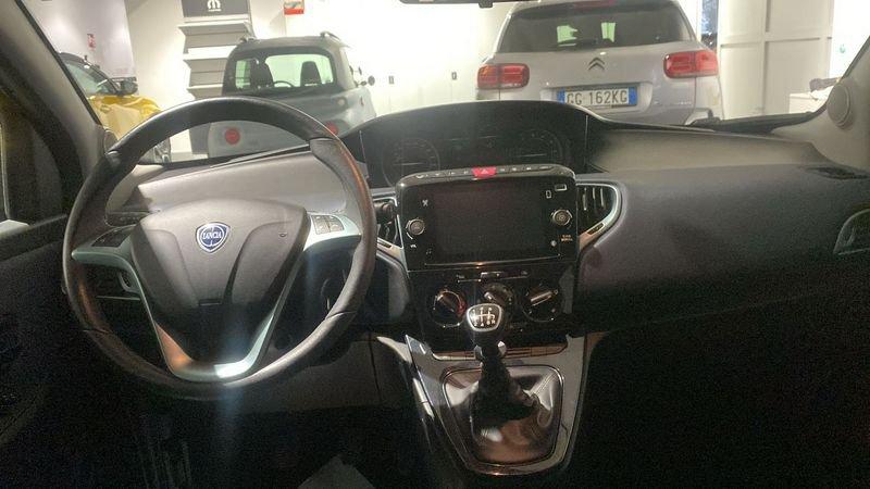 Lancia Ypsilon Ypsilon 1.0 FireFly 5 porte S&S Hybrid Gold