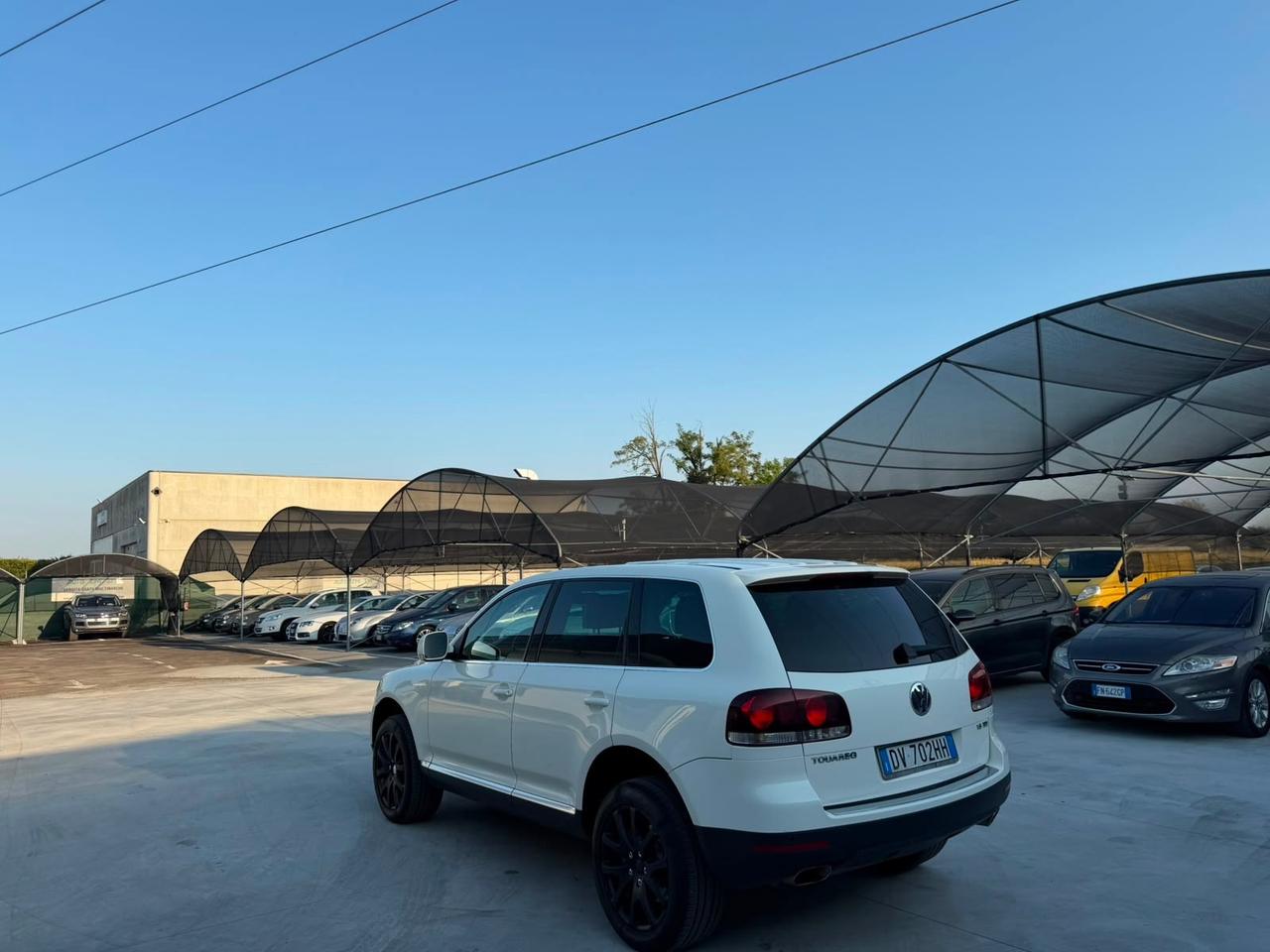 Volkswagen Touareg 3.0/240CV V6 TDI DPF tip. Dakar