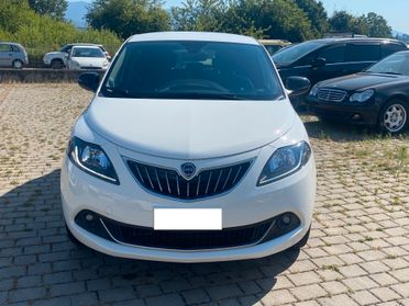 Lancia Ypsilon 1.0 FireFly 5 porte S&S Hybrid Gold Plus