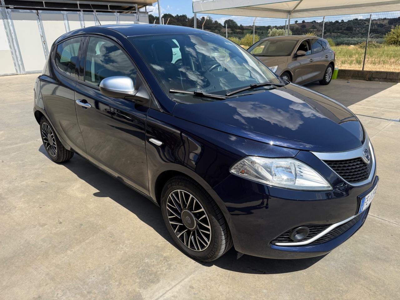 Lancia Ypsilon 1.3 MJT 16V 95 CV 5 porte S&S Platinum
