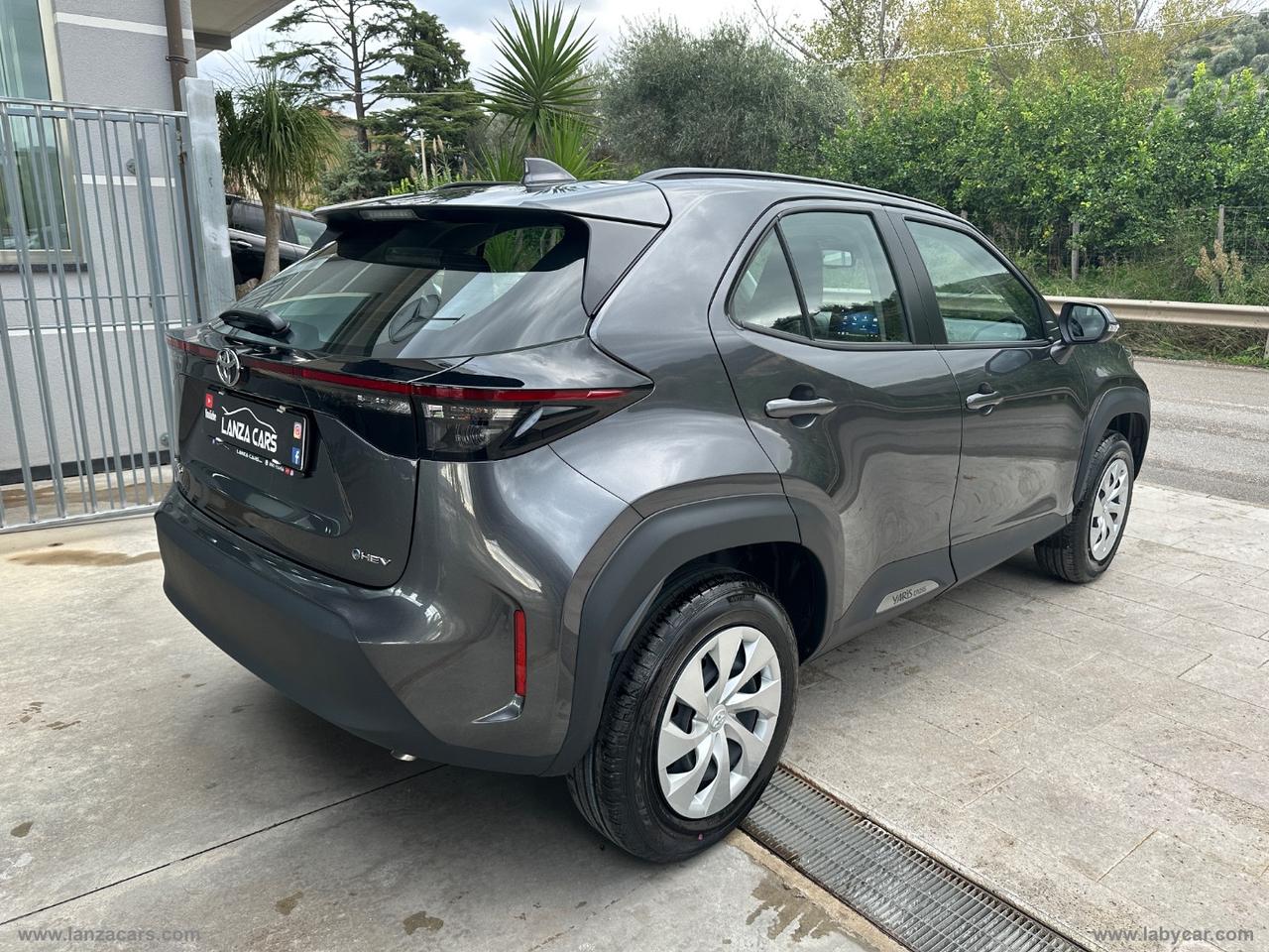 TOYOTA Yaris Cross 1.5 Hybrid 5p. E-CVT Busin.