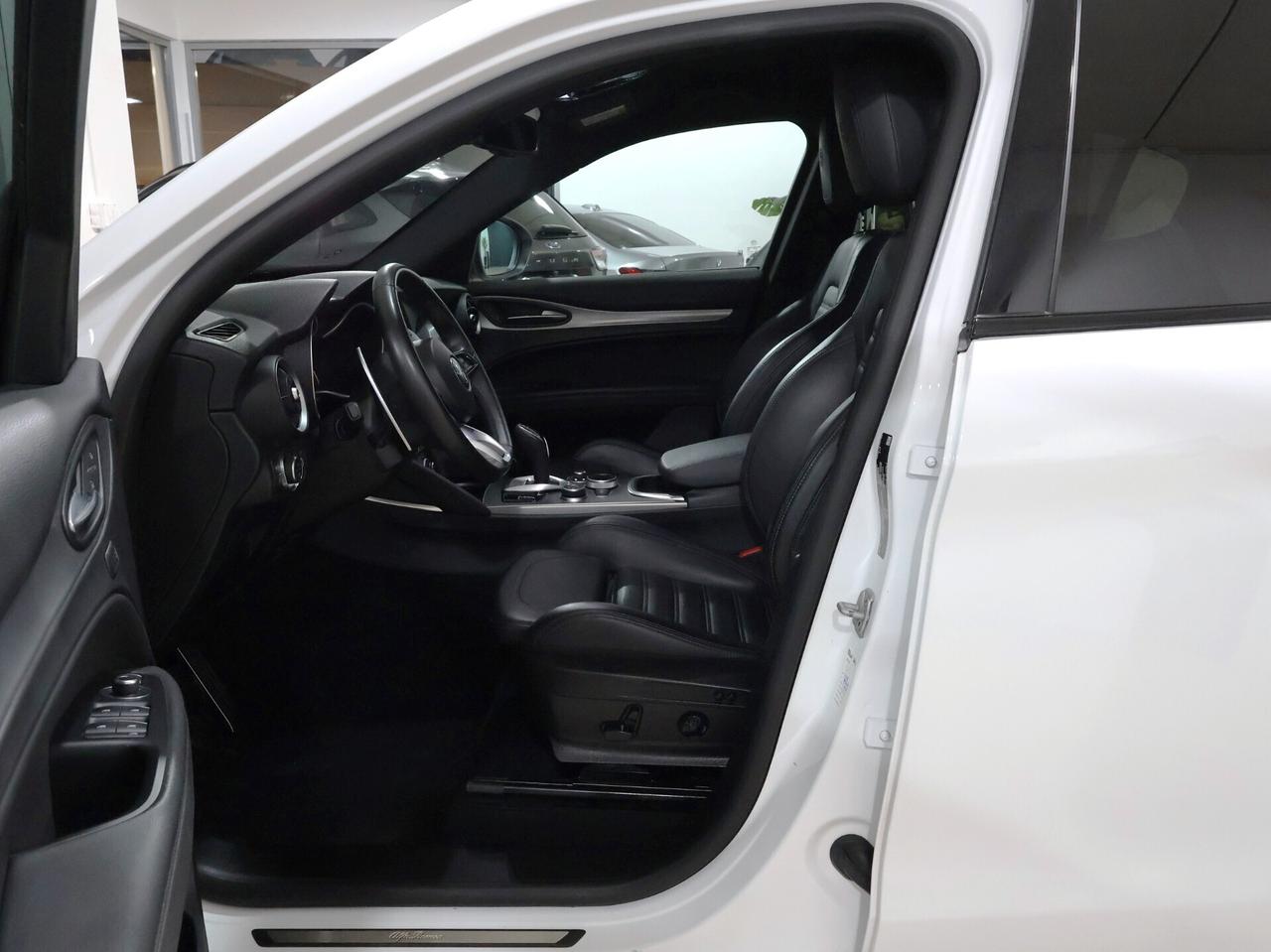 Alfa Romeo Stelvio 2.2 TD 210 CV AT8 Q4 Veloce 2023