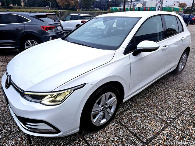 VOLKSWAGEN Golf 1.5 TGI DSG Life