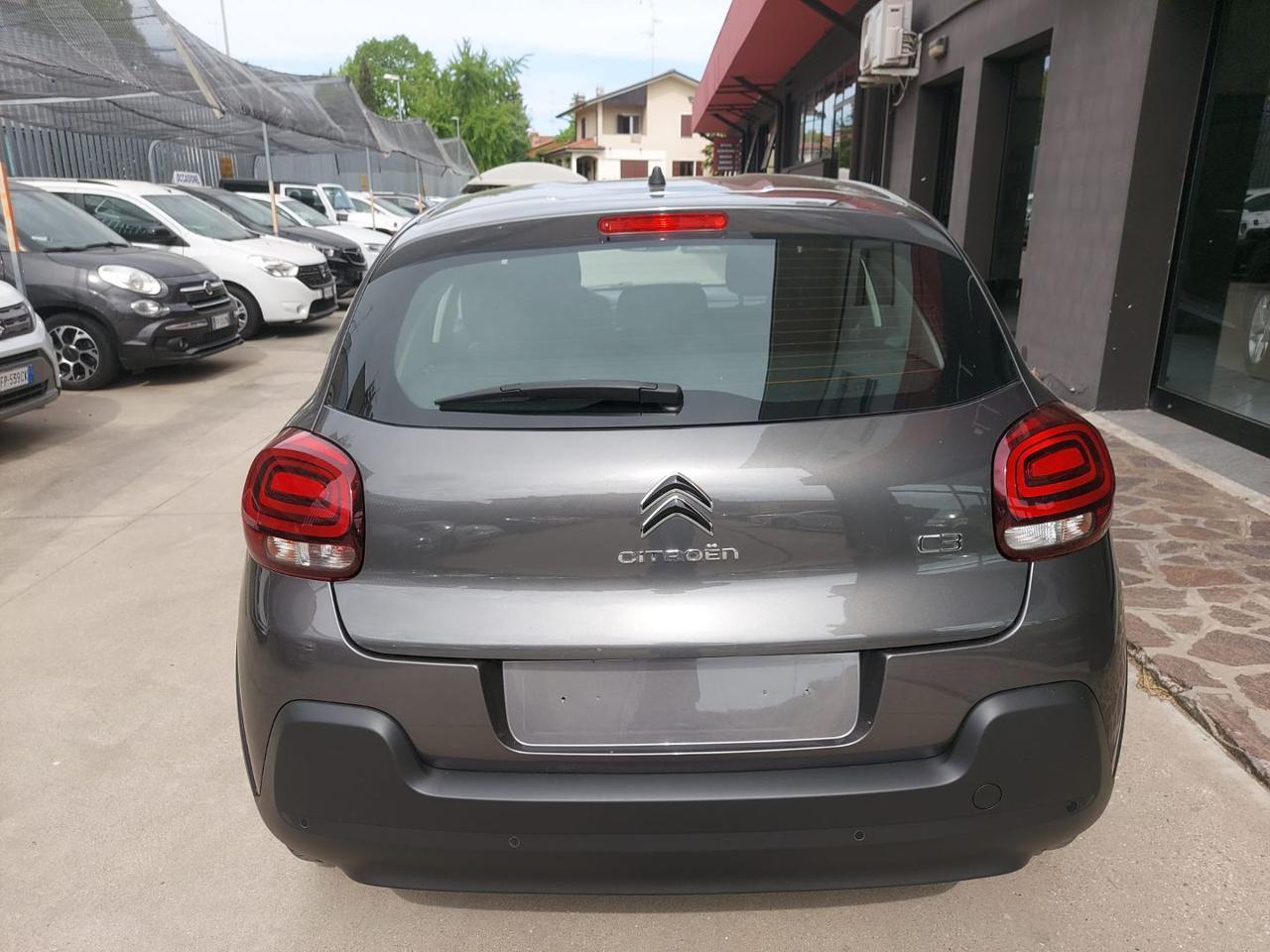 CITROEN C3 PureTech 82 Shine