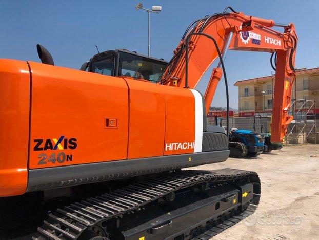 HITACHI ZX240N