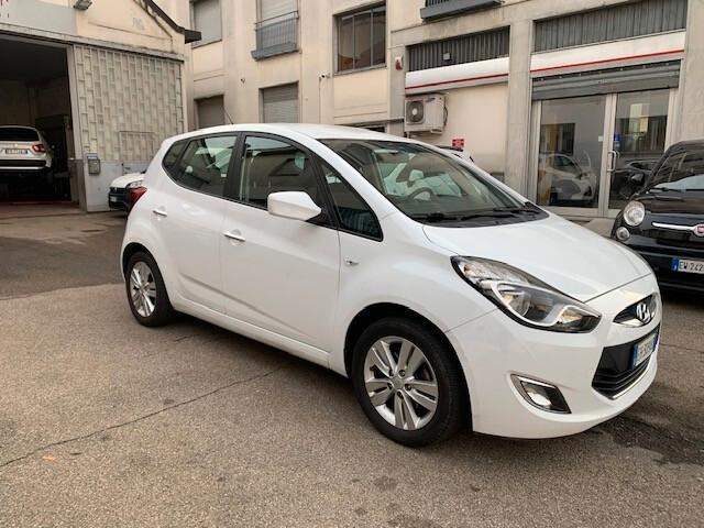 Hyundai iX20 1.4 90 CV NEOPATENTATI !!