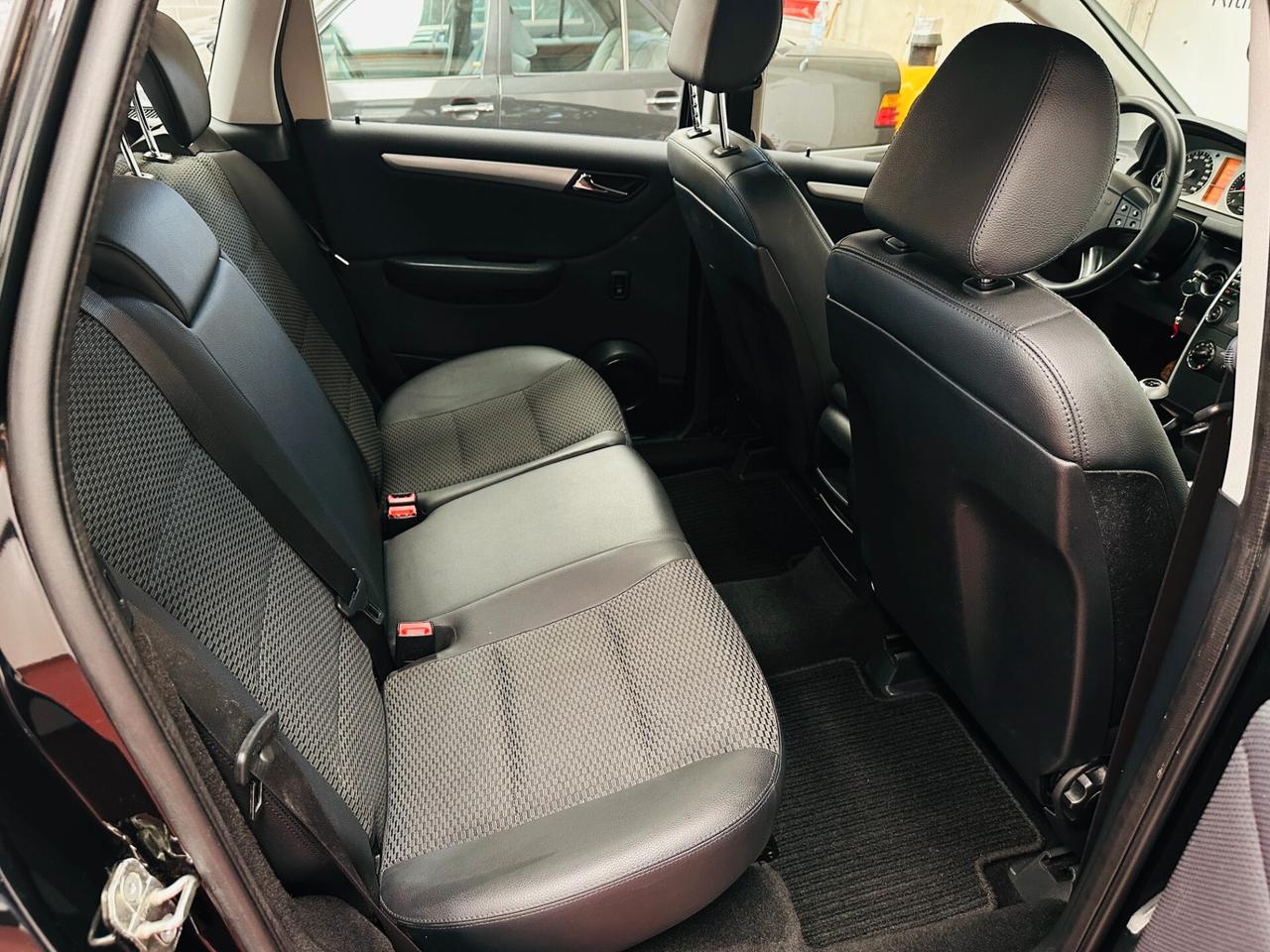 Mercedes-benz B 150 (160) F.L Sport Edition
