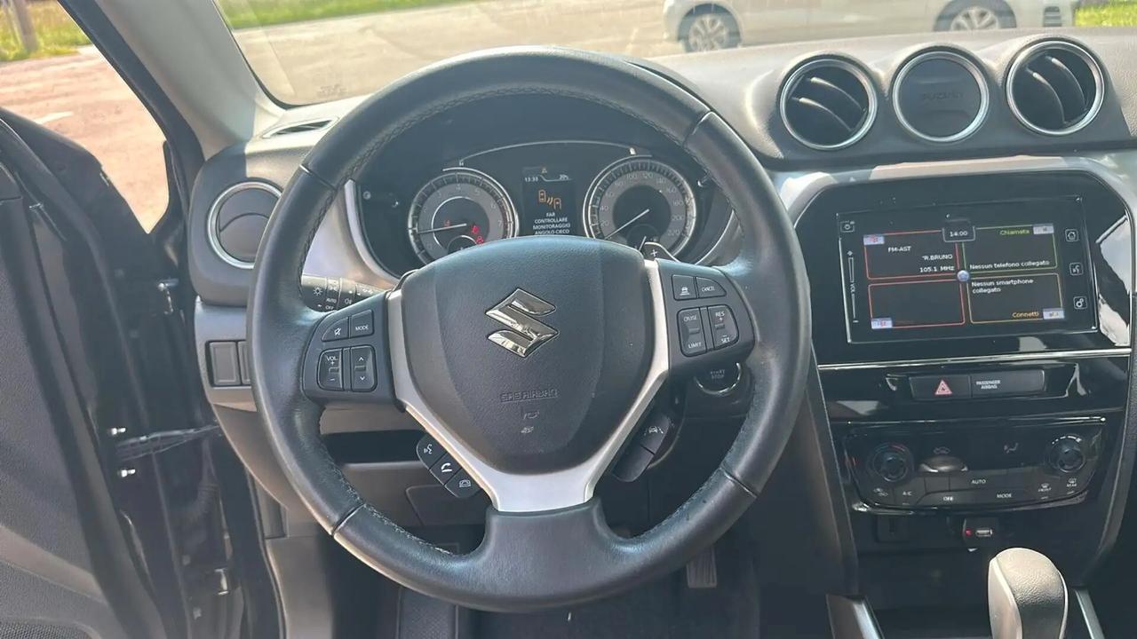 Suzuki Vitara 1.4 Hybrid Starview