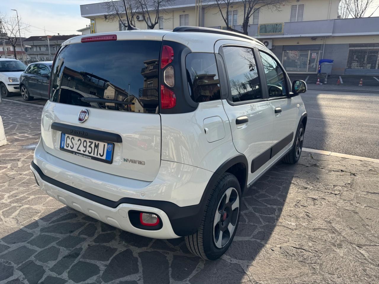 Fiat Panda Cross 1.0 FireFly S&S Hybrid