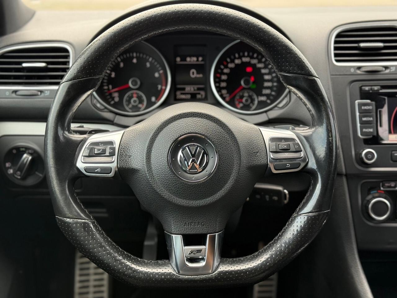 VOLKSWAGEN Golf 2010 1.4 TSI 160CV DSG R-Line