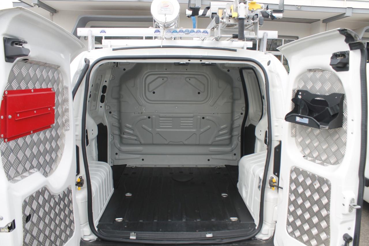 Fiat FIORINO 1.3 MTJ 95 CV CON PARTA SCALA