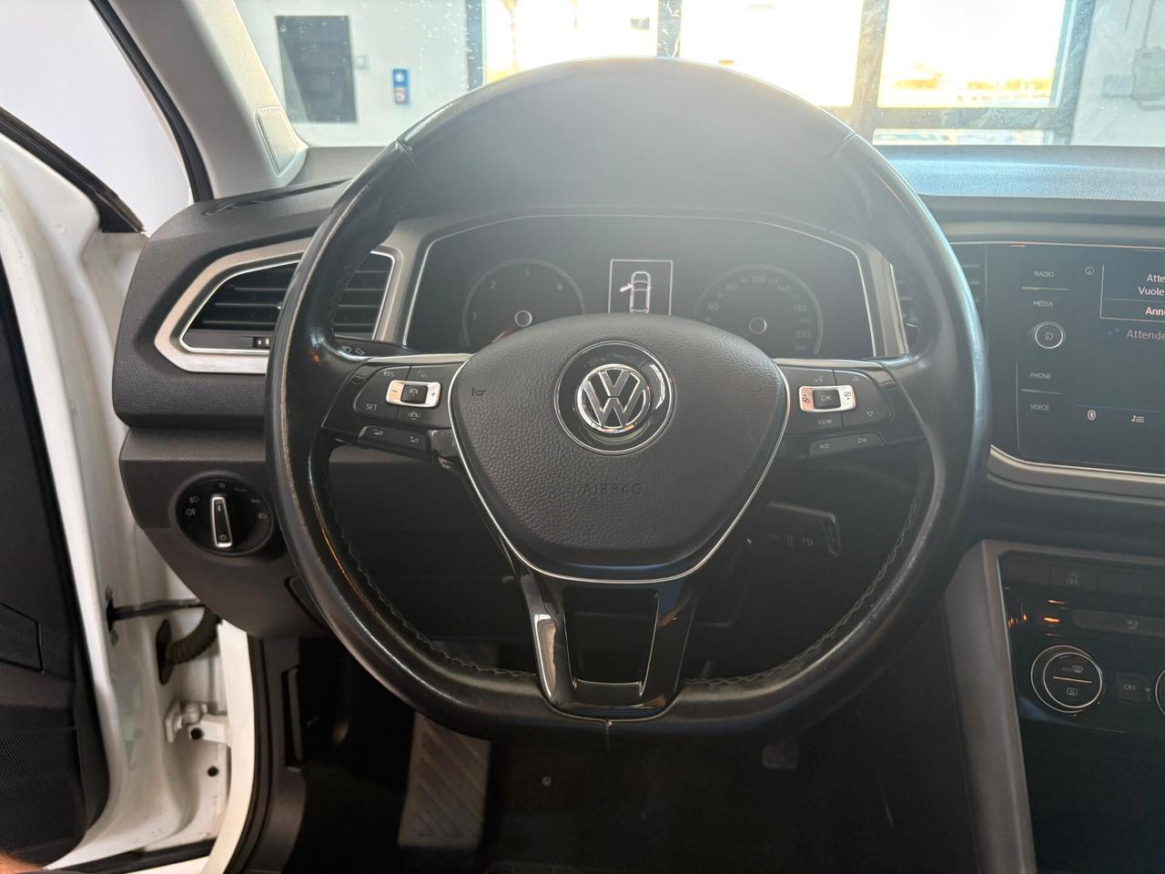Volkswagen T-Roc 1.6 TDI SCR Business BlueMotion Technology