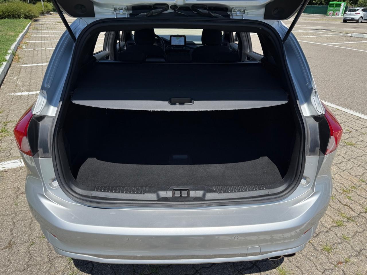 Ford Focus 1.0 EcoBoost 125 CV automatico SW ST-Line Co-Pilot