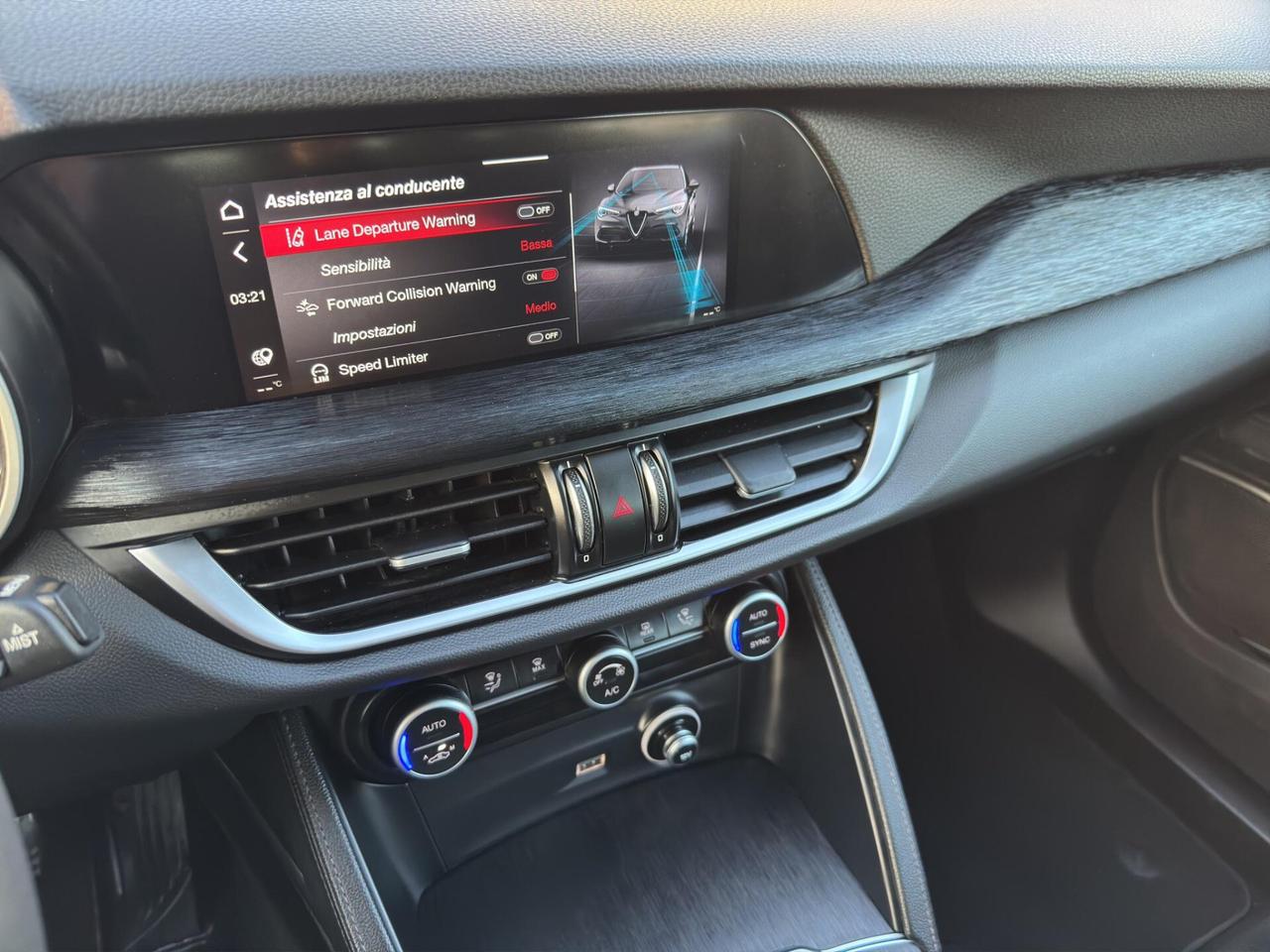 Alfa Romeo Stelvio 2.2 t Super rwd 160cv 2021