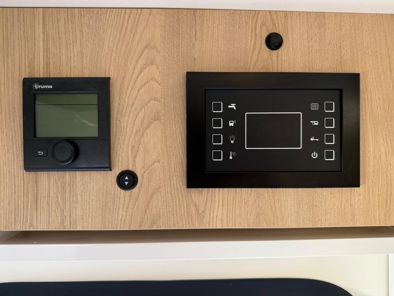 CI INTYERNATIONAL HORON 98 XT 5 POSTI OMOLOGATI