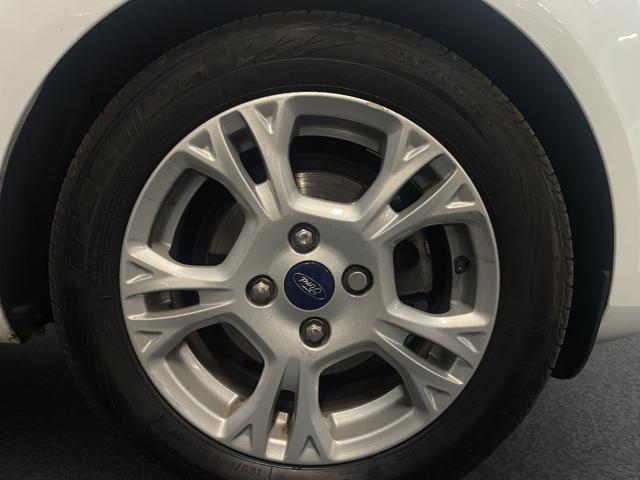 FORD Fiesta 1.5 TDCi 75CV 5 porte Business