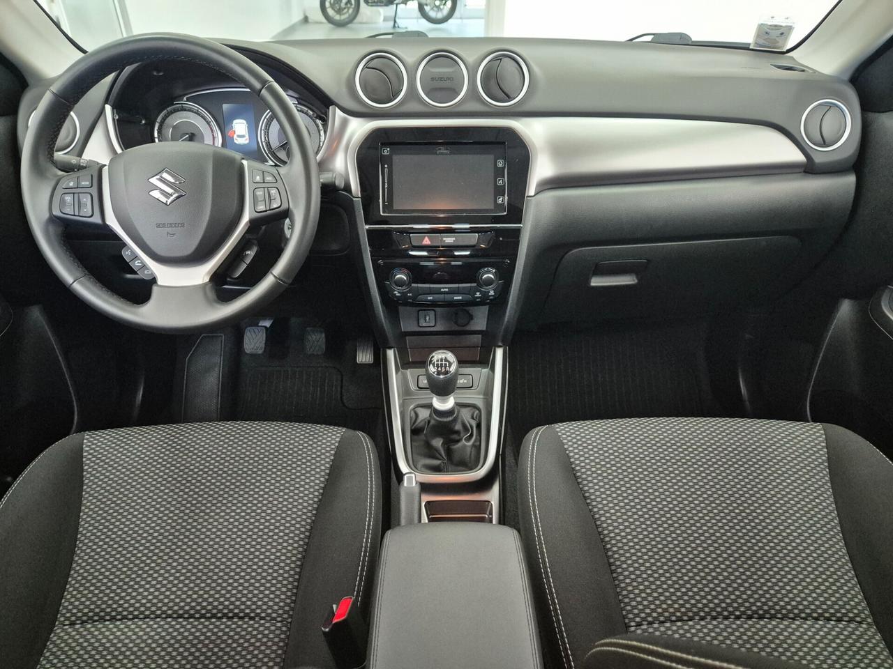 SUZUKI Vitara 1.4 Hybrid Top 2WD