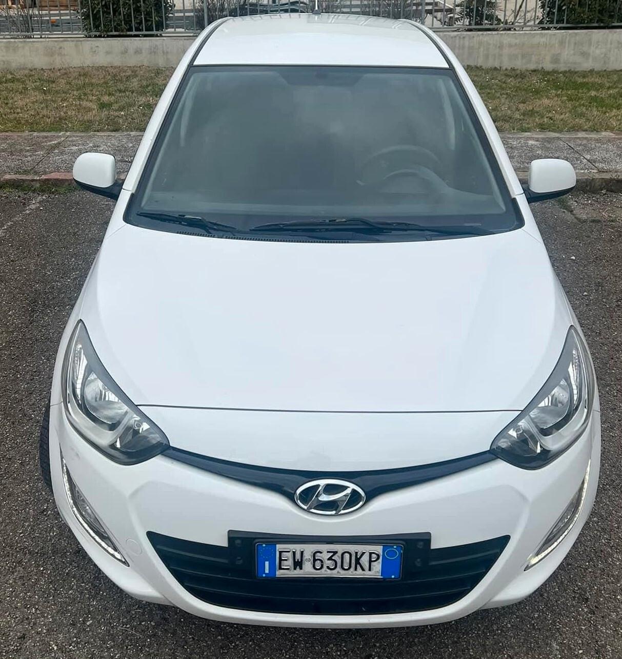 Hyundai i20 1.2 5p. Econext Sound Edition Gpl