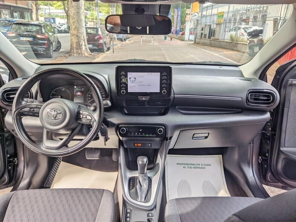 Toyota Yaris 1.5 HYBRID NEW MODEL TAGLIANDI