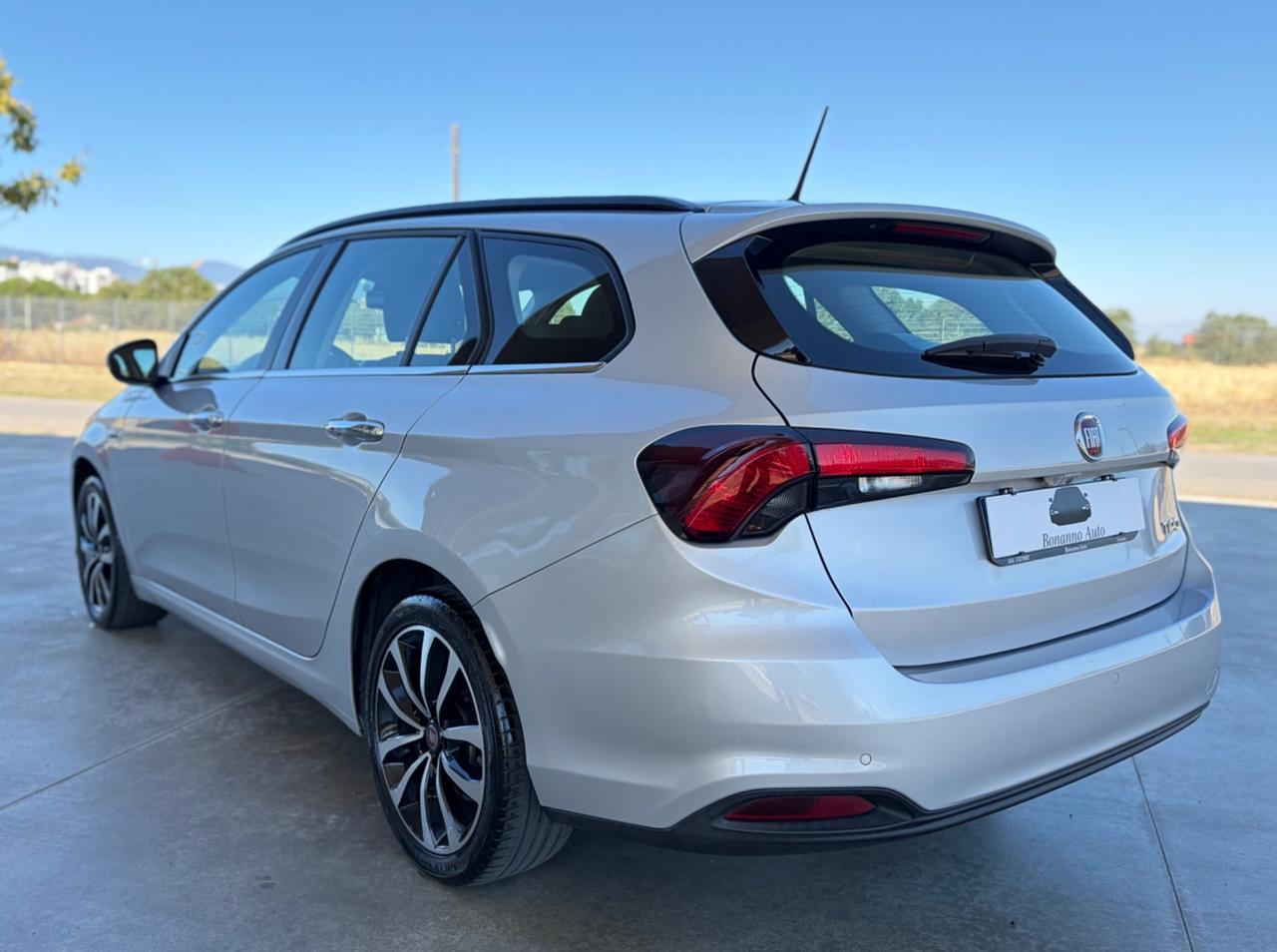 Fiat Tipo 1.6 Mjt S&S SW Lounge