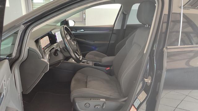 VOLKSWAGEN Golf 8 VIII 2.0TDI DSG 1st Edition