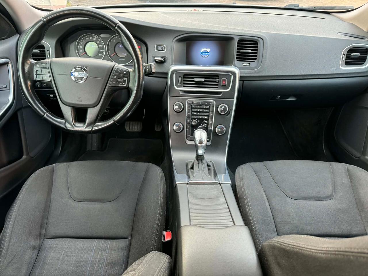 Volvo V60 D3 Geartronic Summum
