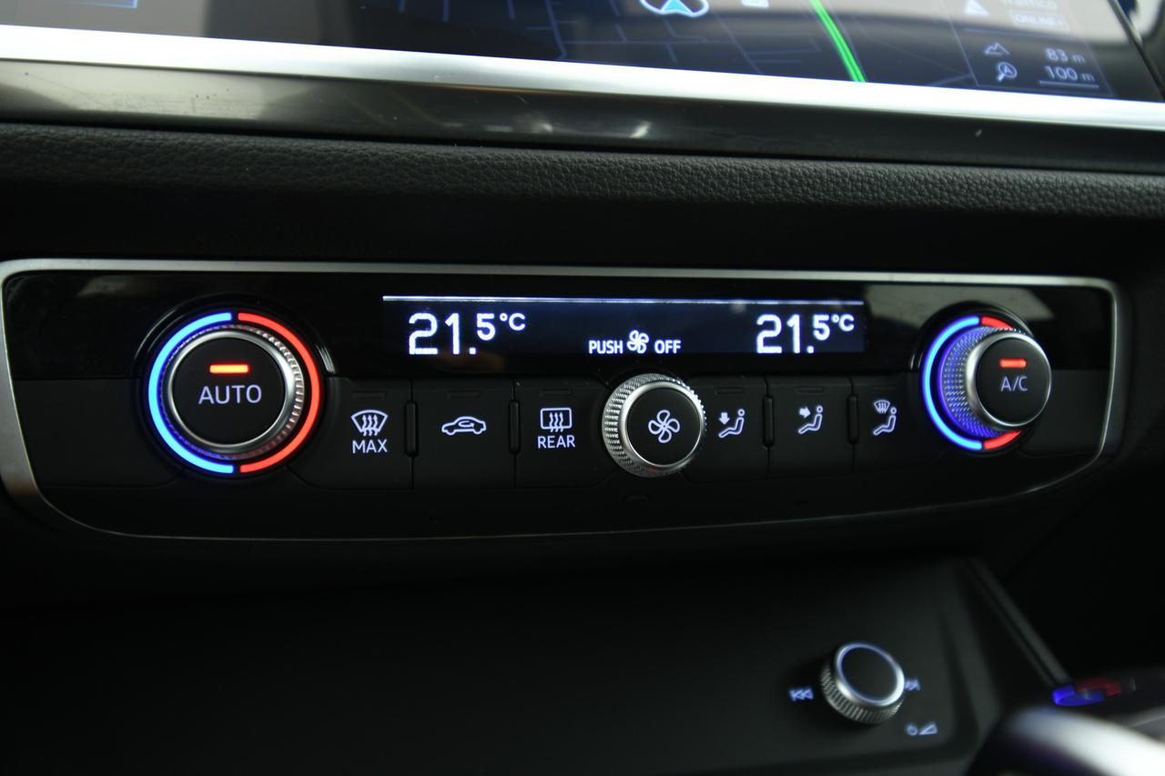 AUDI Q3 35 2.0 tdi S line edition s-tronic CAMERA+ACC+APP CONNECT