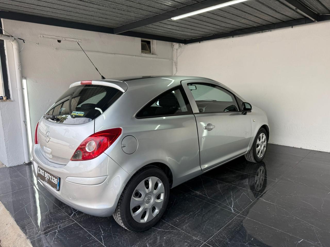 Opel Corsa 1.2 80CV 3 porte GPL-TECH Club