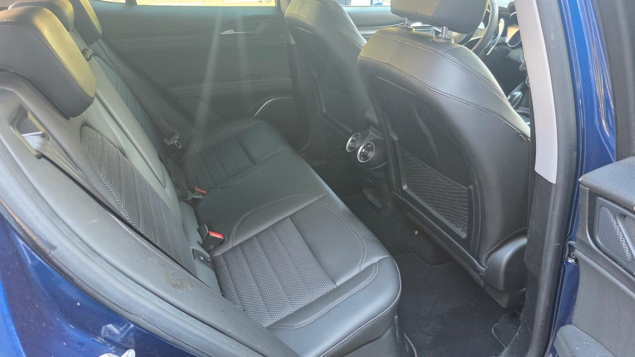 Alfa Romeo Stelvio 2.2 Turbodiesel 210 CV AT8 Q4 Super