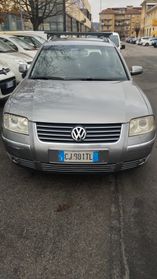 Volkswagen Passat 2.5 V6 TDI/180CV cat Var 4m Hline