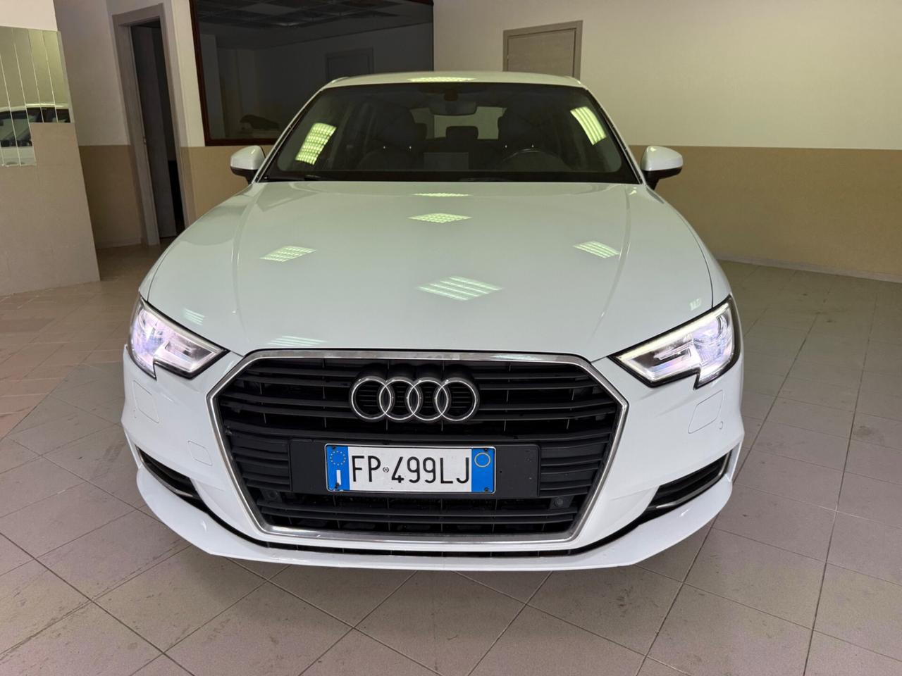 Audi A3 1.6 TDI 116 CV S tronic Sport