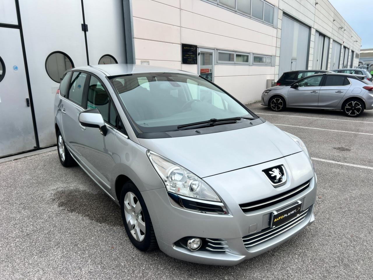 Peugeot 5008 1.6 HDi 112CV Business