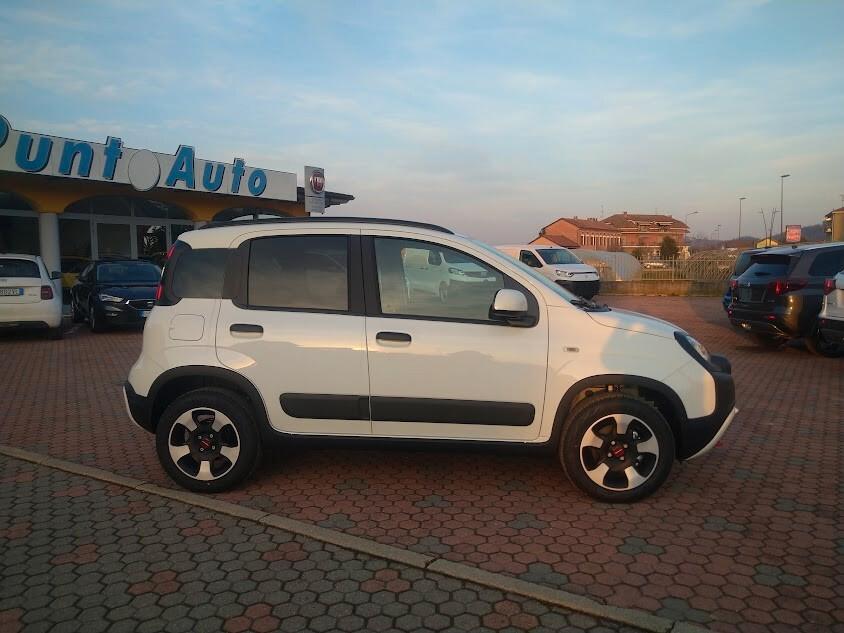 Fiat Panda 1.0 FireFly S&S Hybrid MOD. Cross * SENZA VINCOLO DI FINANZIAMENTO *