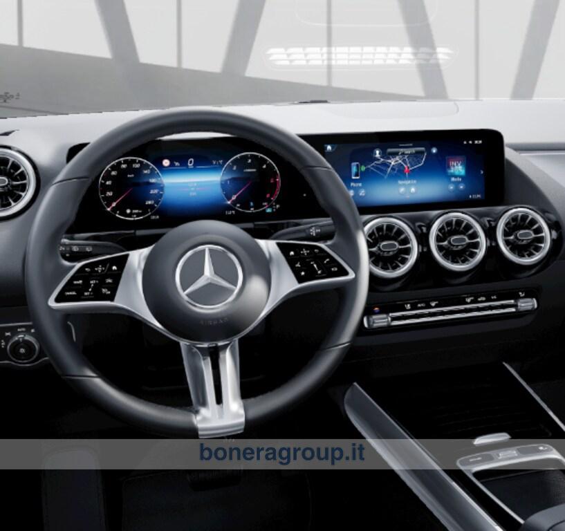 Mercedes GLA 180 180 D Progressive Advanced Plus 8G-DCT