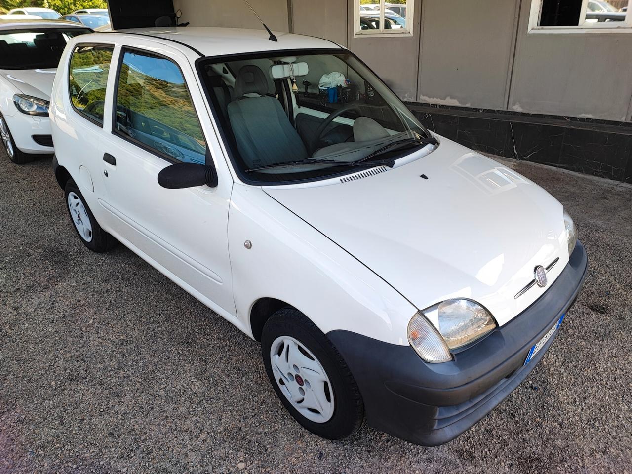 Fiat 600 1.1 Active