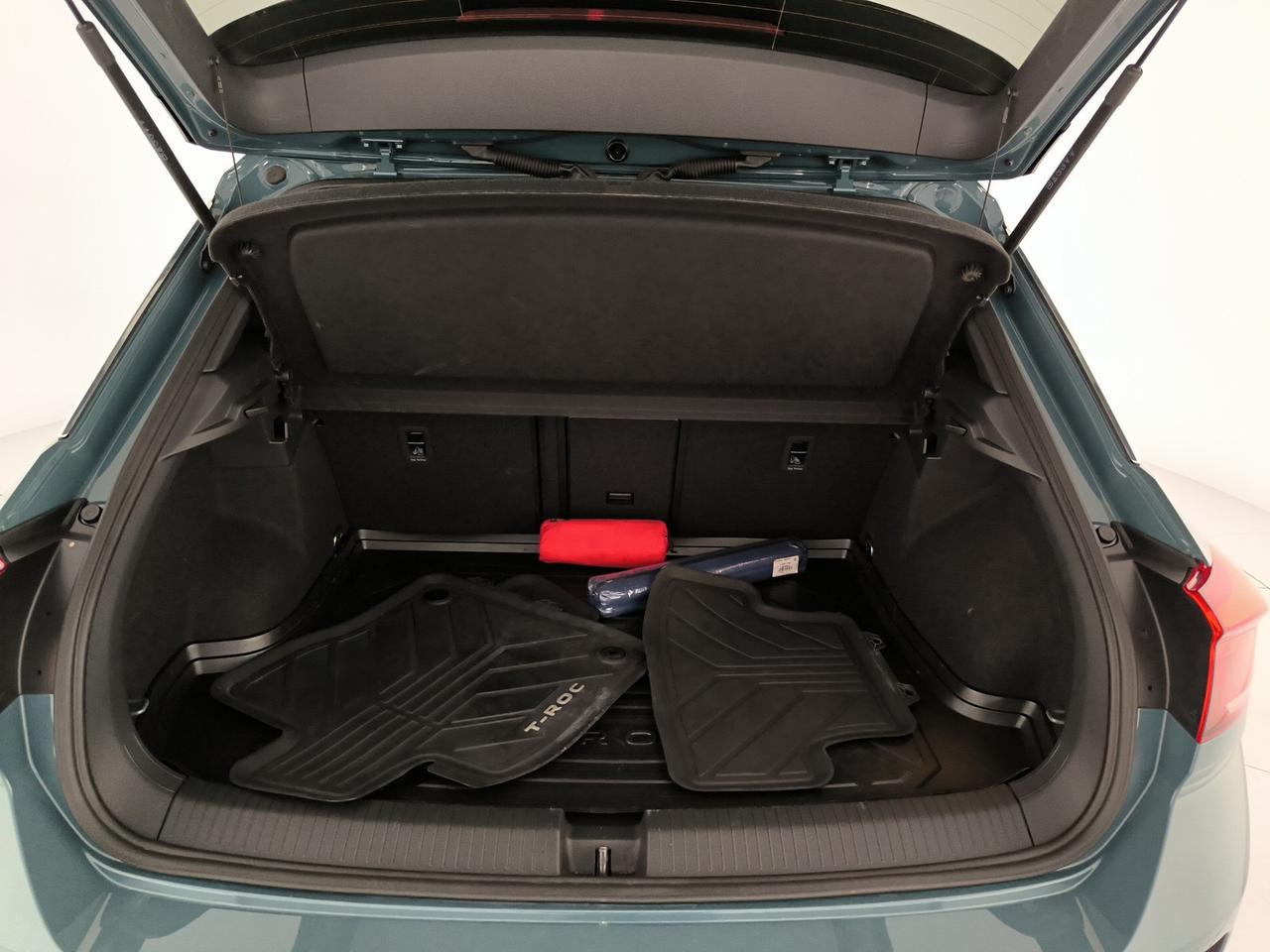 Volkswagen T-Roc 1.0 tsi r-line 110cv
