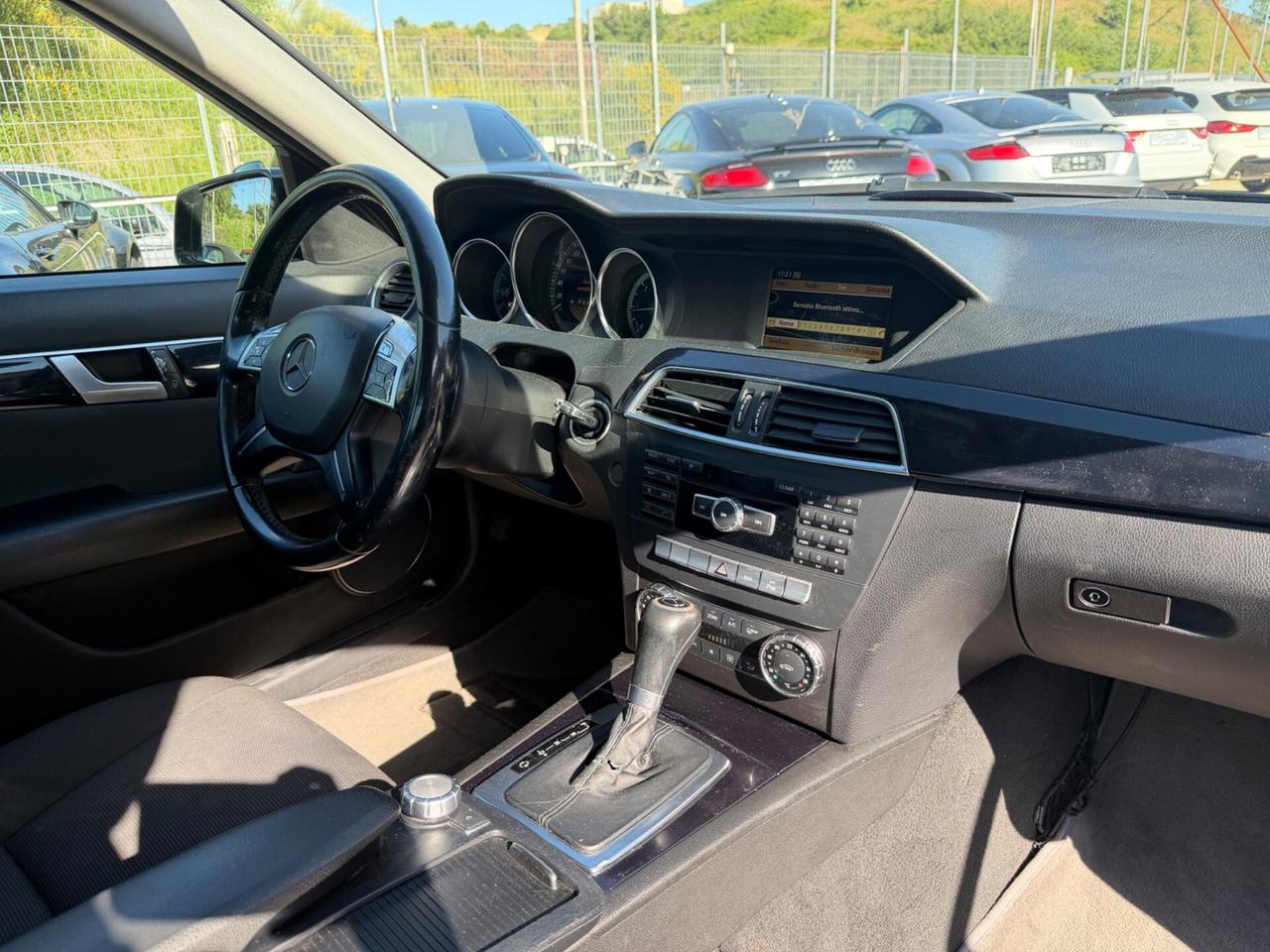 Mercedes-benz C 220 CDI BlueEFFICIENCY Elegance