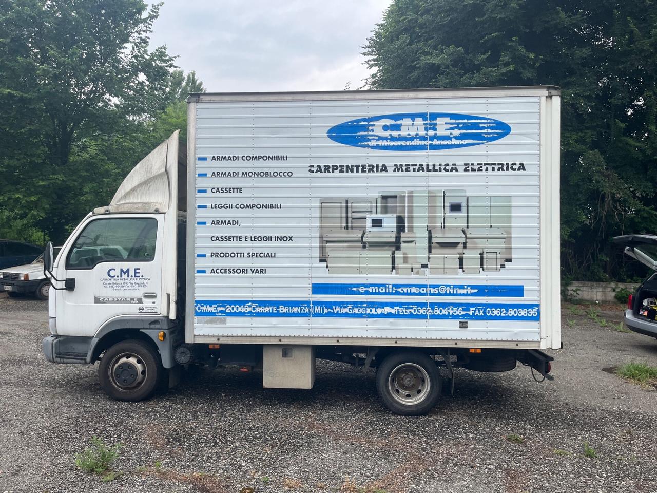 Nissan Cabstar E-120/furgone/3posti e 3Porte