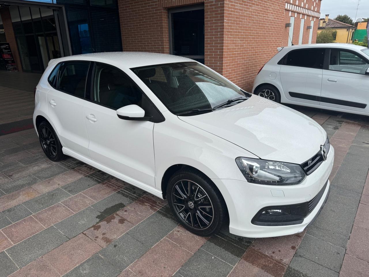 Volkswagen Polo 1.2 R-Line NEOPATENTATI