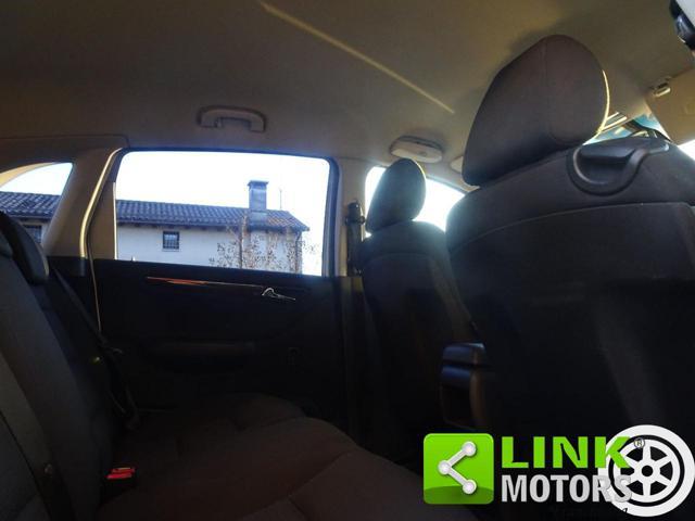 MERCEDES-BENZ B 200 Turbo Sport