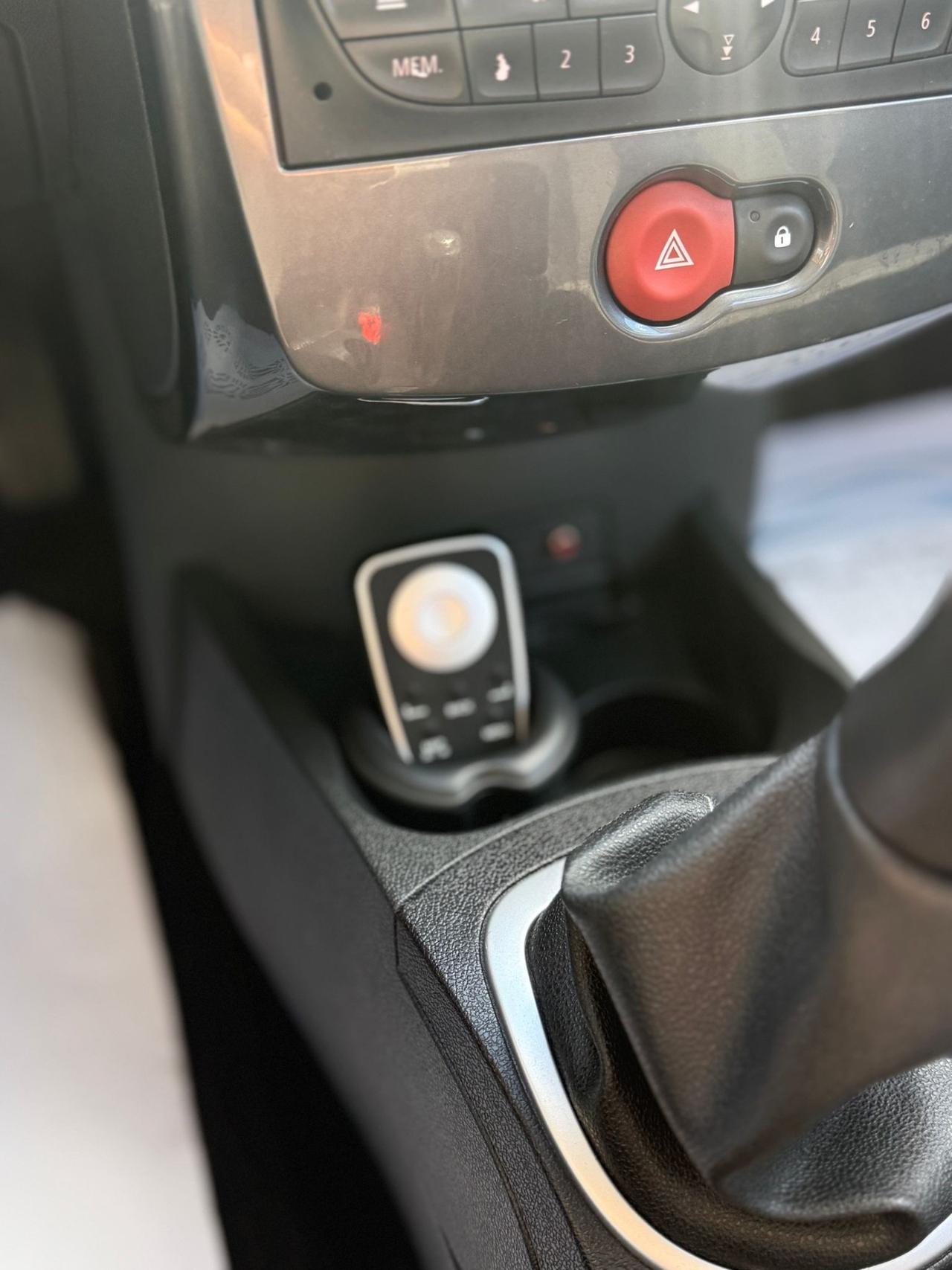 Renault Clio 1.2 16V 5 porte Live SOLO 93.000 KM