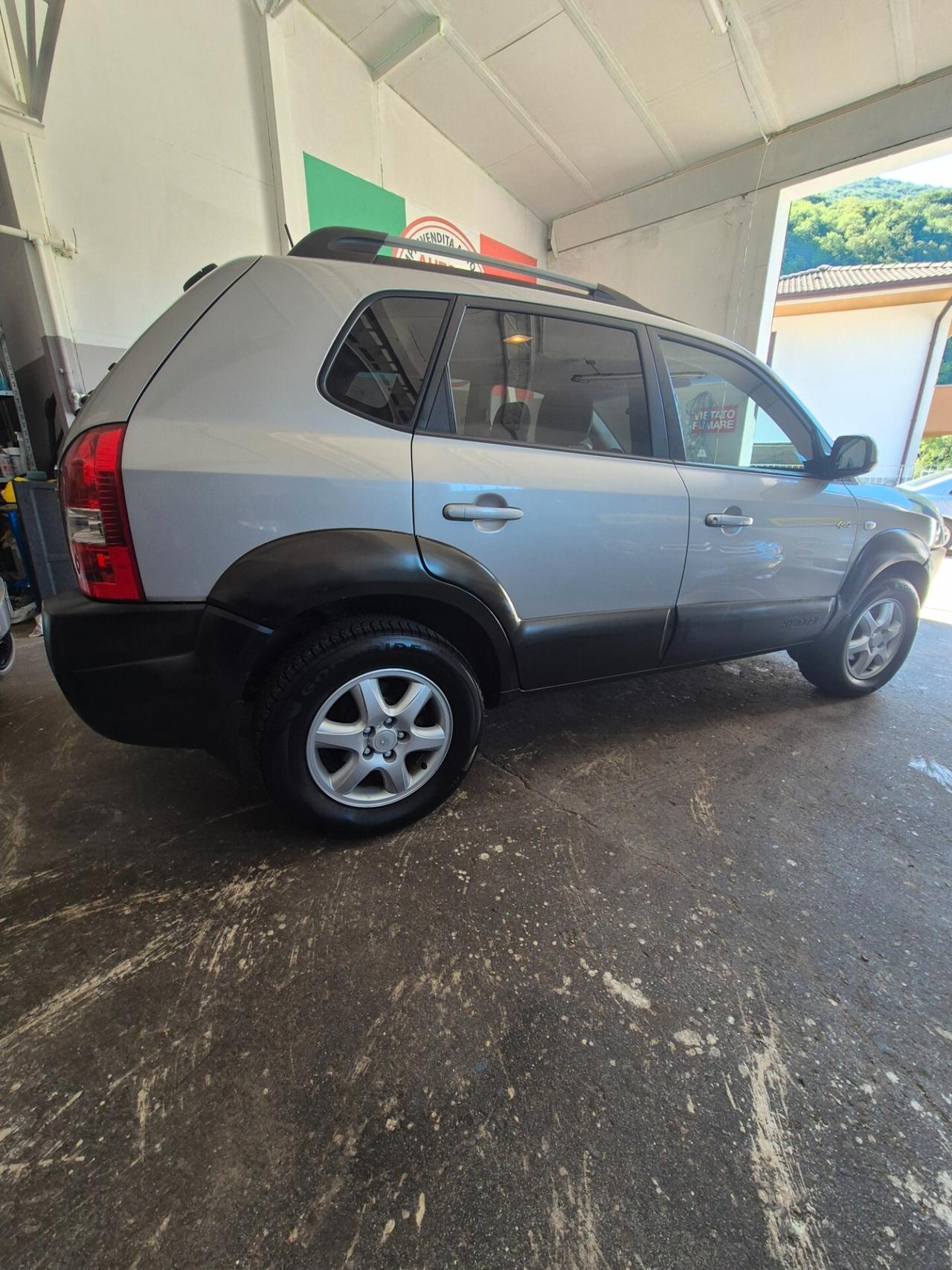 HYUNDAI TUCSON 4X4 2.0 CRDI TD AUTOMATICO