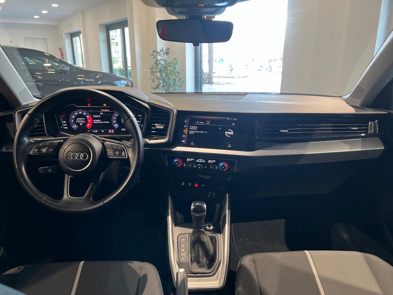 Audi A1 citycarver 30 TFSI S tronic Identity Contrast