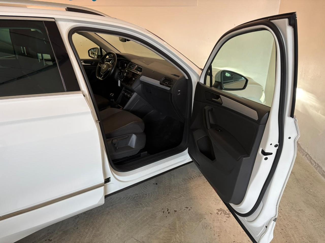 Volkswagen Tiguan 1.6 tdi R-Line 115cv