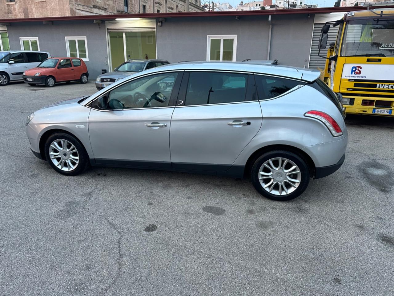 Lancia Delta 1.6 MJT DPF Selectronic Platino