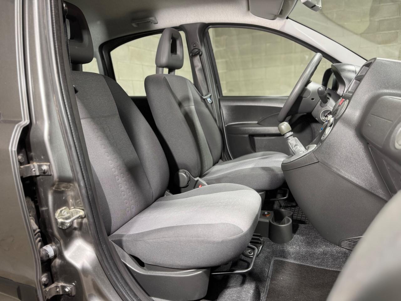 Fiat Panda 1.2 KM 30.000 NEOPATENTATI