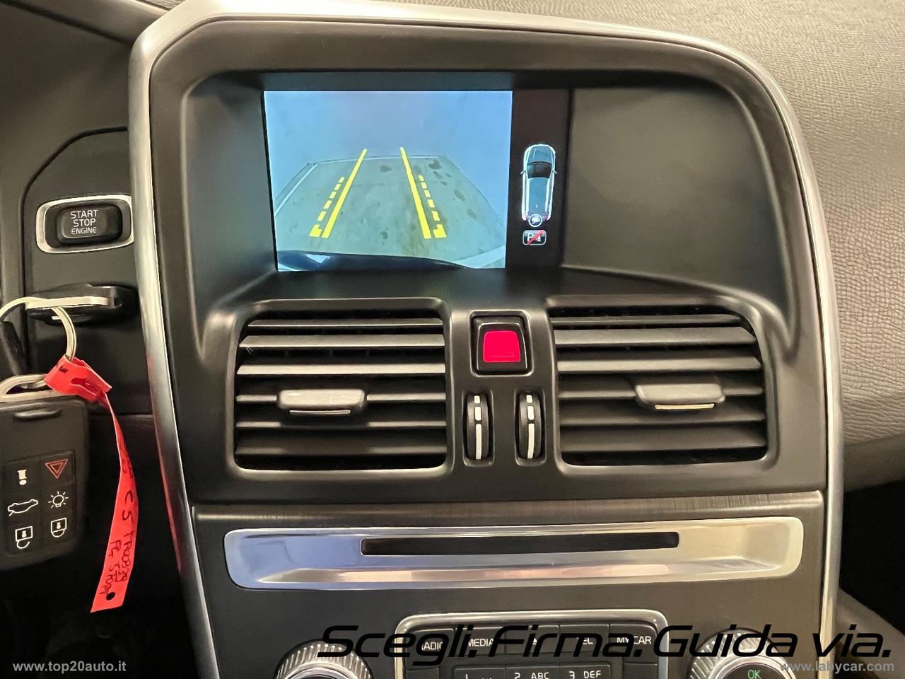 VOLVO XC60 D4 Summum|TETTO APRIBILE|PELLE|SEDILI RISC.