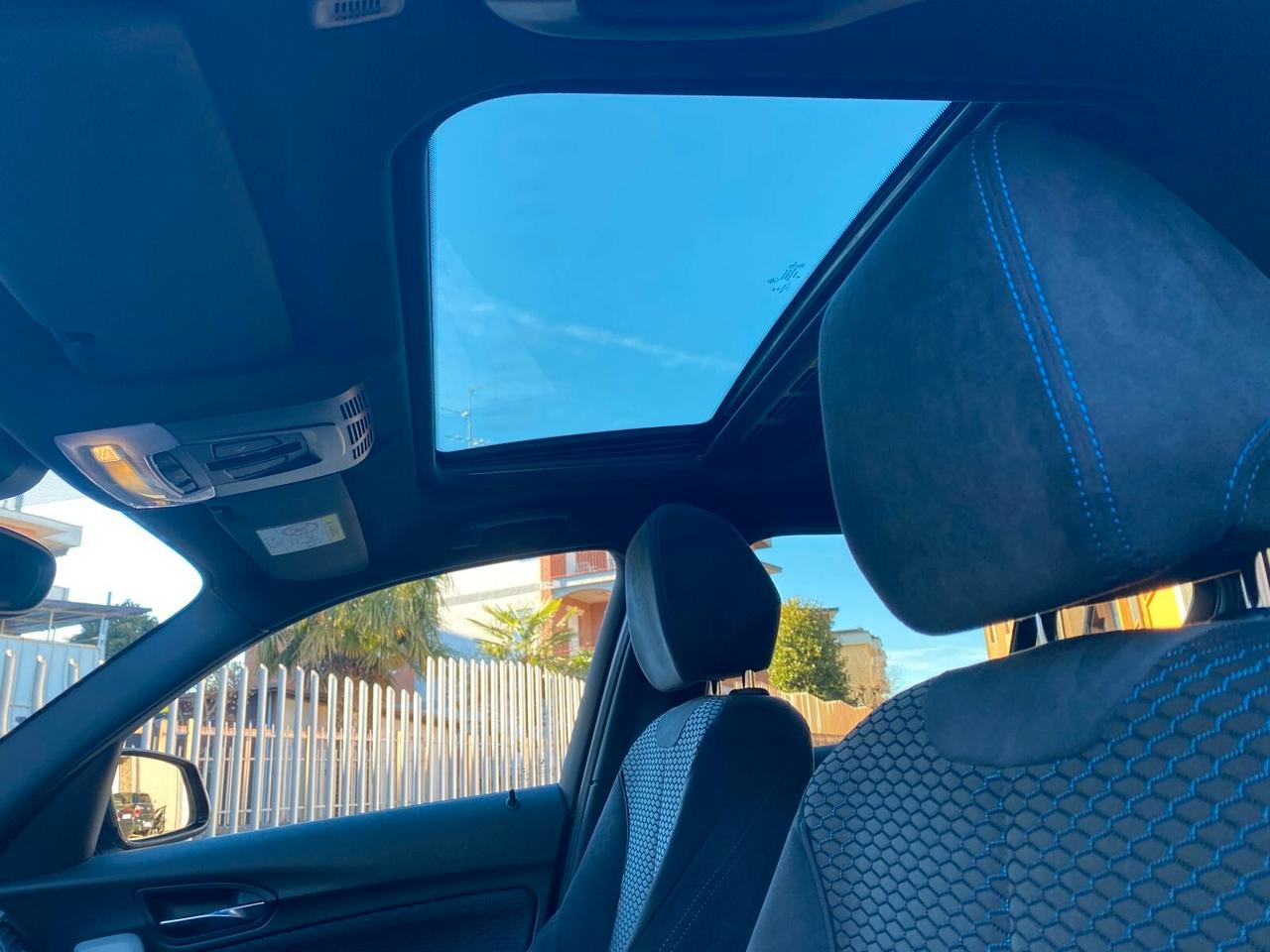 Bmw 118 116d 5p. Msport