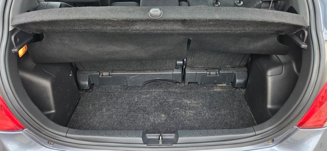 Toyota Yaris 1.4 Diesel 5 porte Navi